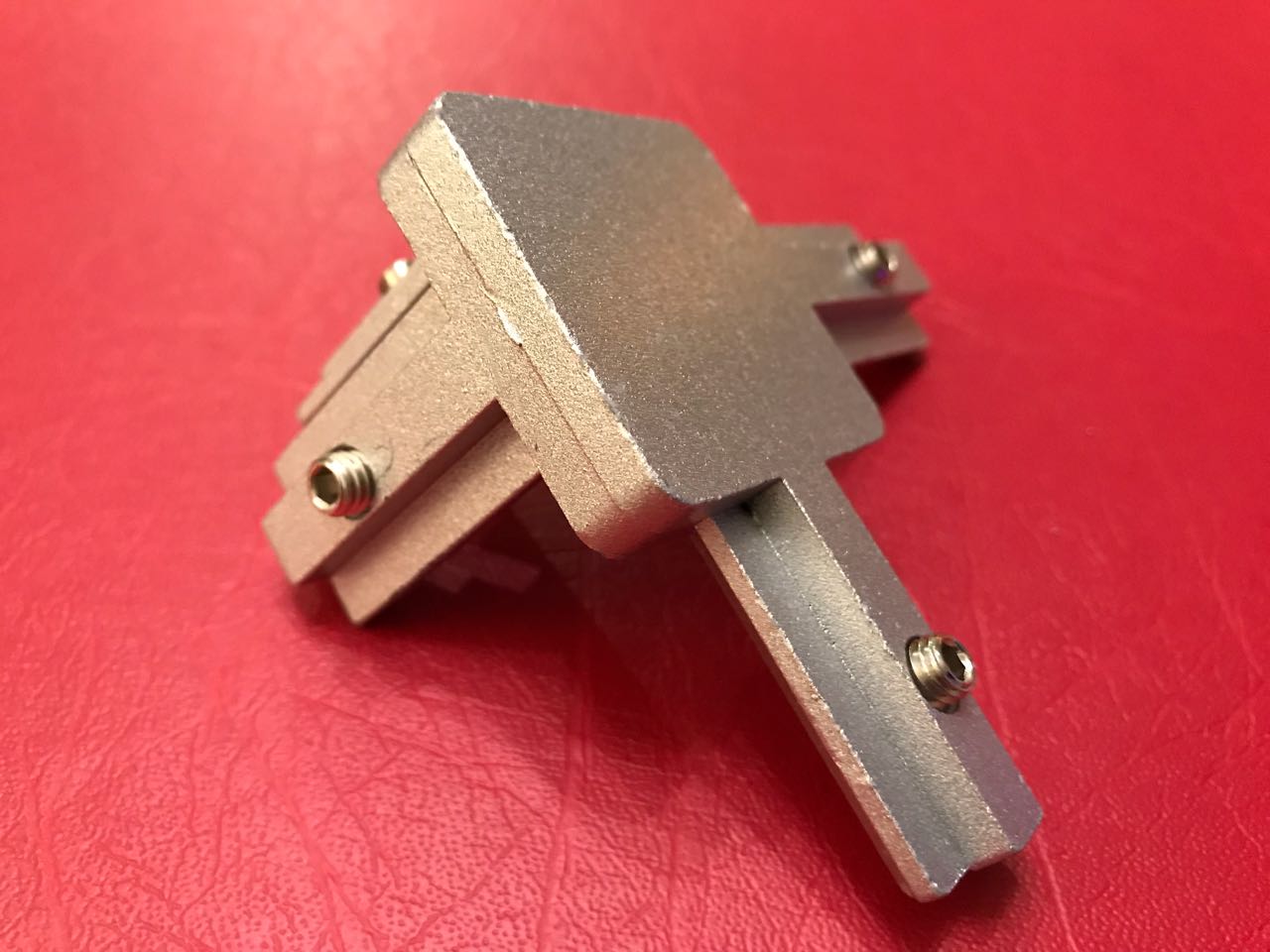 Unión de tres perfiles 4040 CNC